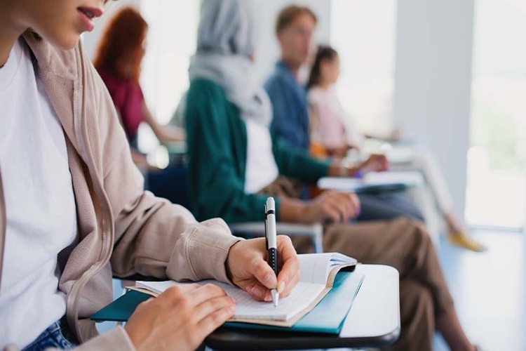 Sınıfta Kalmak Sicile İşler Mi?