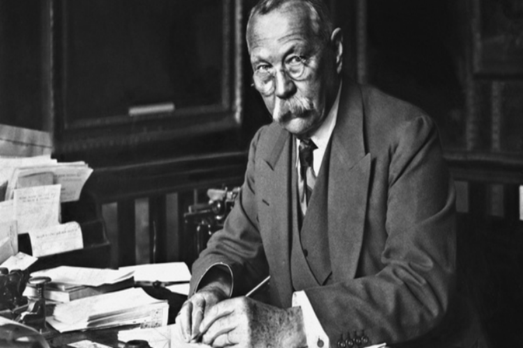 Sir Arthur Conan Doyle Nasıl Öldü?