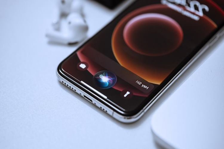 Siri Nedir? NAsıl Açılır?
