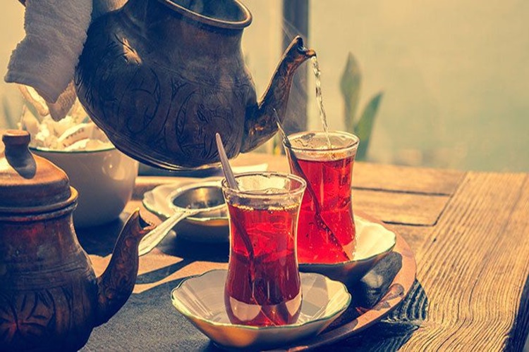 Siyah Çay Anne Sütünü Arttırır Mı?