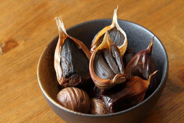 Siyah Sarımsak Yumuşak Mı Olur?