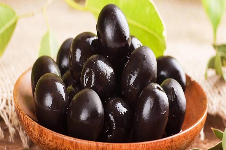 Siyah Zeytin Tuzlu Olursa Ne Yapılır?
