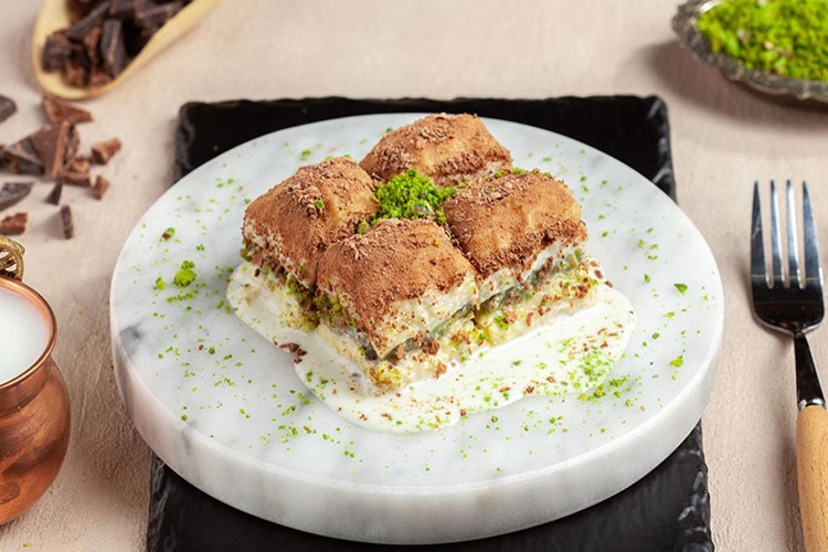 Soğuk Baklava Neden Sert Olur?
