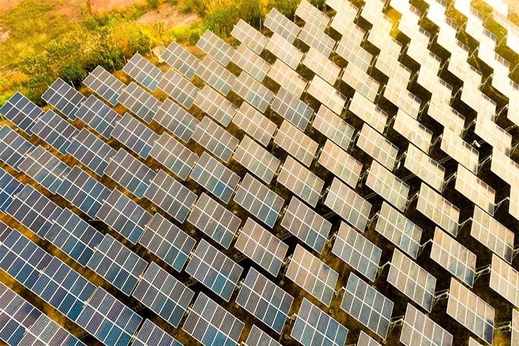 SolarCity Kurucusu Kimdir?