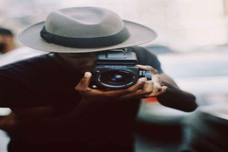 Sony Fotoğraf Makinesi Hakkında Sıkça Araştırılan Konular Nelerdir?