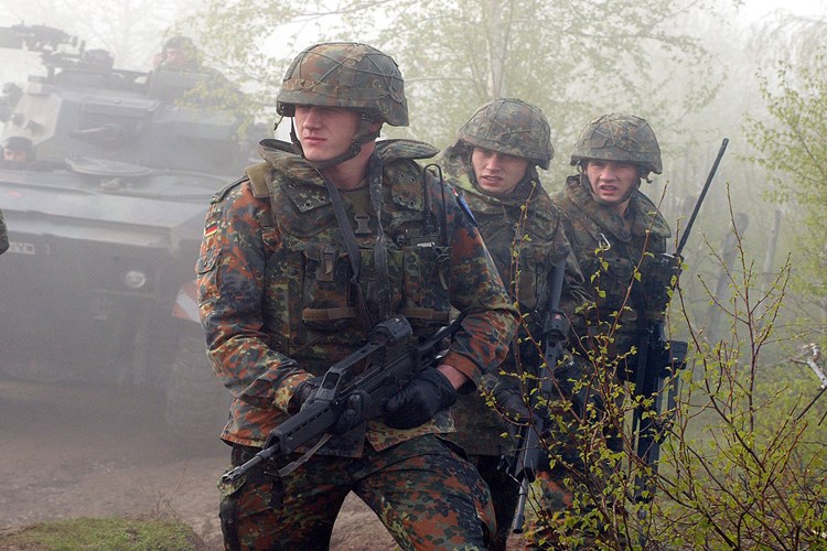 Sözleşmeli Er Silah Ruhsatı Alabilir Mi?