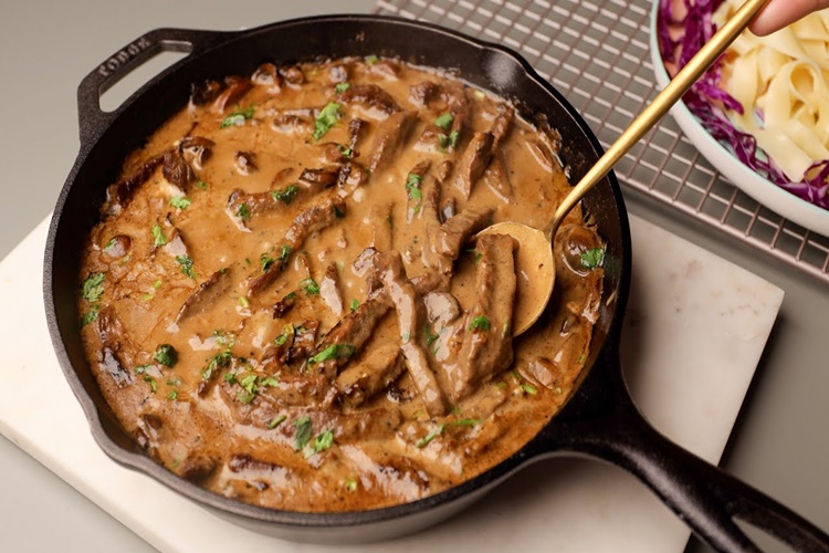 Stroganoff Hangi Etten Yapılır?