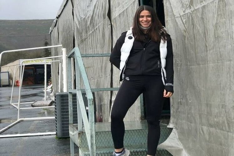 Survivor Ayşe Yüksel Boyu Kaç Cm?