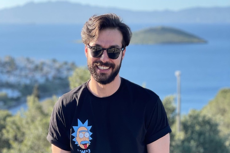 Survivor Hilmi Cem Hangi Seneler Katıldı?