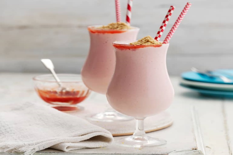 Sütsüz Milkshake Olur Mu?