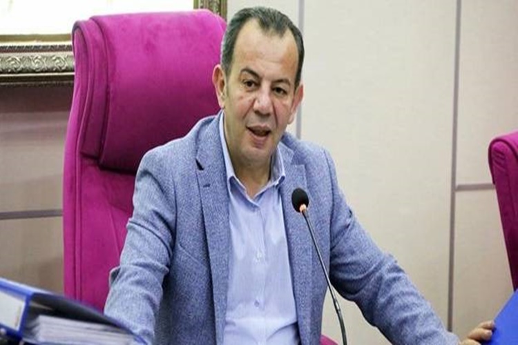 Tanju Özcan Aslen Nereli?