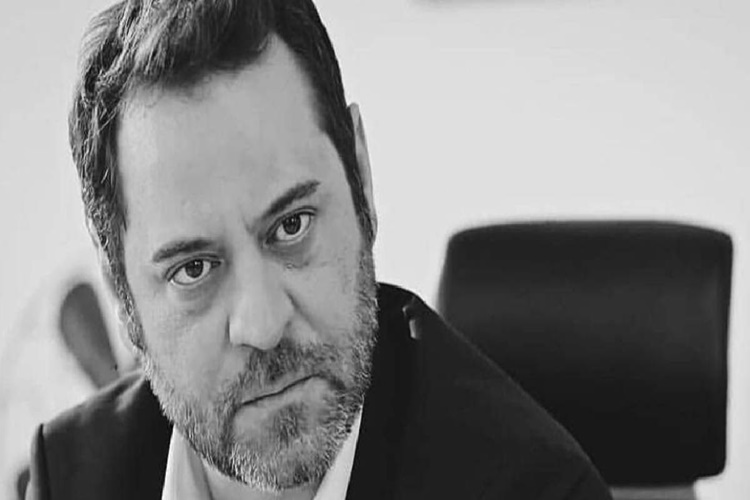 Tardu Flordun Oğlu Var Mı?