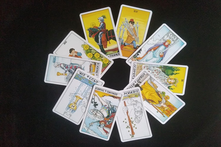 Tarot Günah Mıdır?