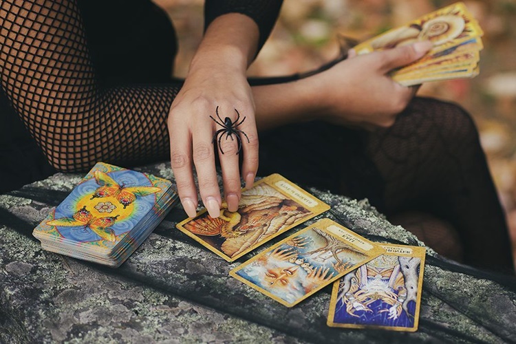 Tarot Ne Kadar Doğrudur?