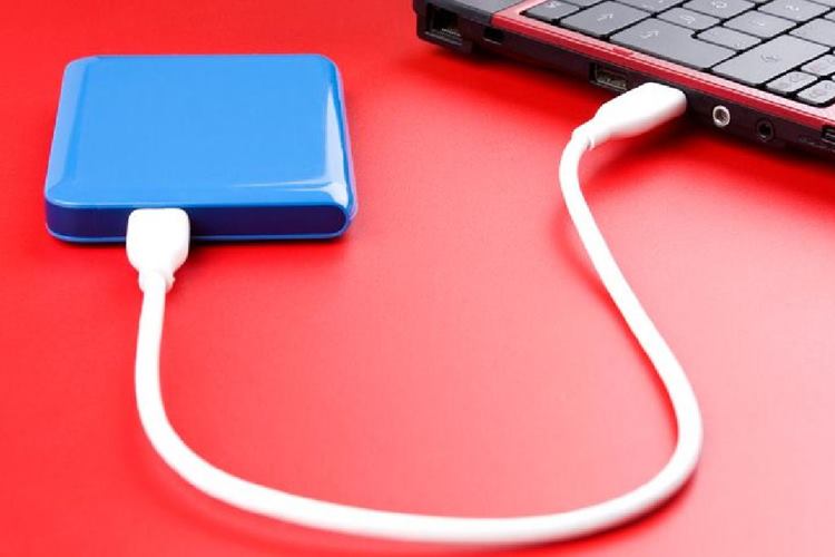 Taşınabilir Harici Disk Alırken Bilinmesi Gerekenler