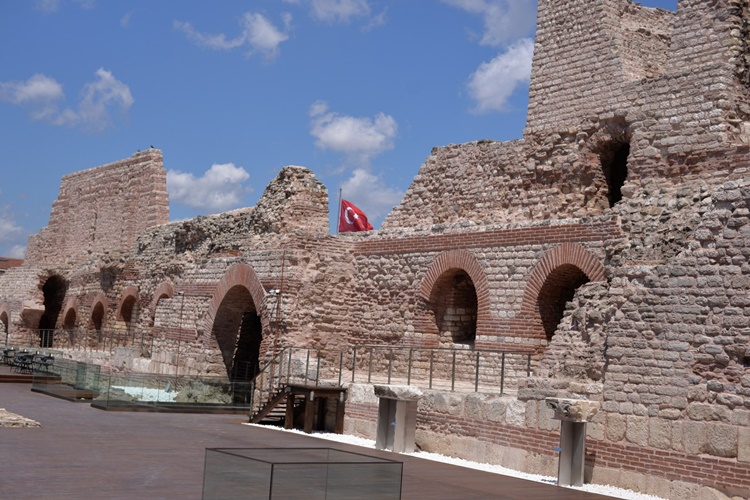 Tekfur Sarayına Nasıl Gidilir?