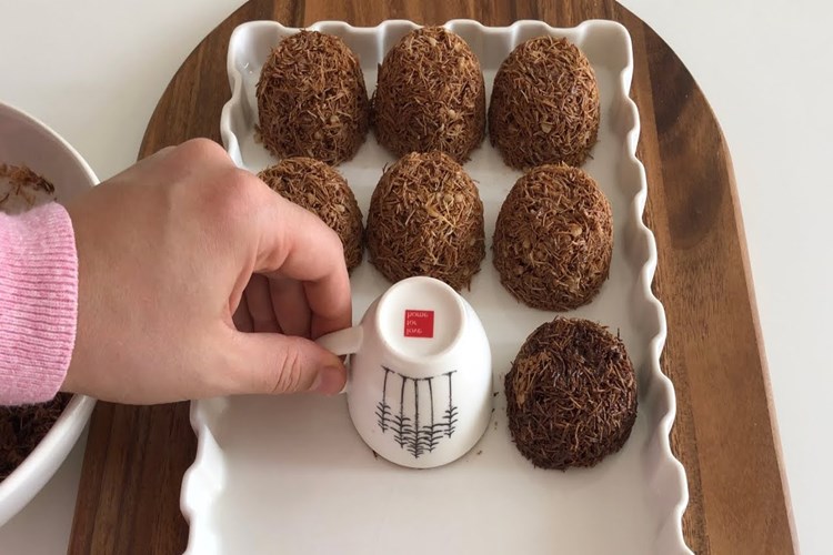 Tel Kadayıf Çikolata Topları Nasıl Yapılır?