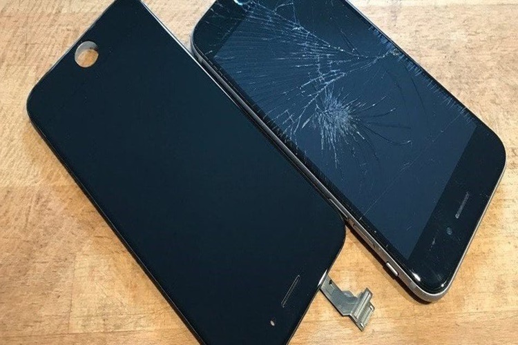 Telefon Camı Garanti Kapsamına Girer mi?