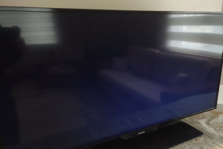 Televizyon Ekranındaki Çizikler Nasıl Giderilir?
