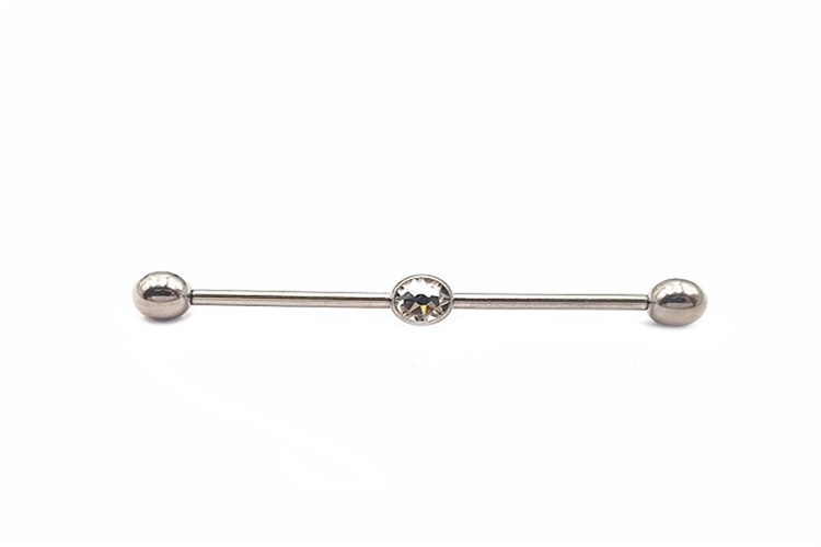 Titanyum Piercing Paslanır Mı?