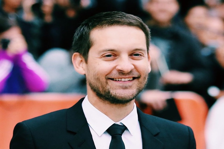 Tobey Meguire Nereli?