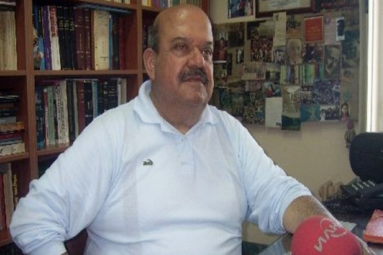 Toktamış Ateş’in Kitapları Nelerdir?