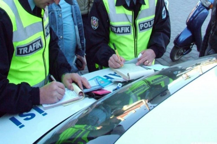 Trafik Cezası Olan Ehliyet Alabilir Mi?