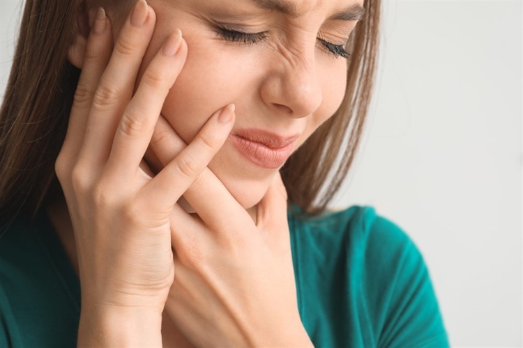 Trigeminal Nevralji Tedavisi Nasıl Olur?