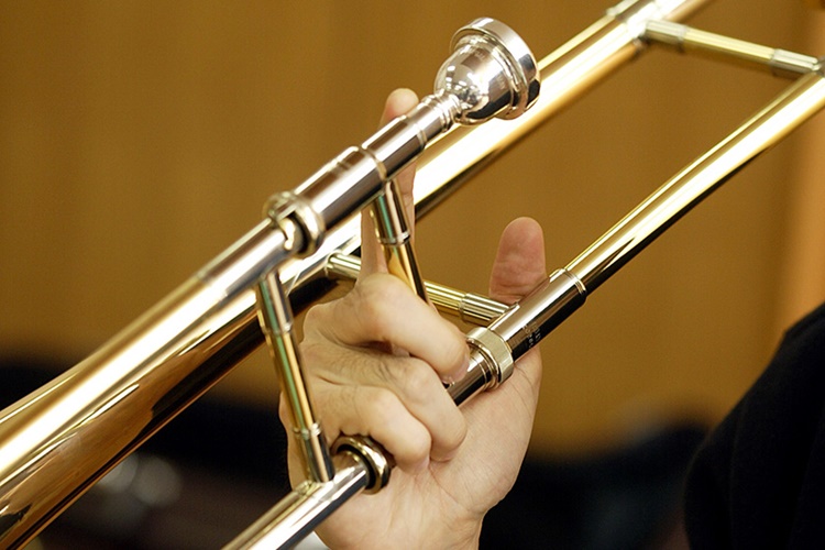 Trombon Nasıl Çalınır?