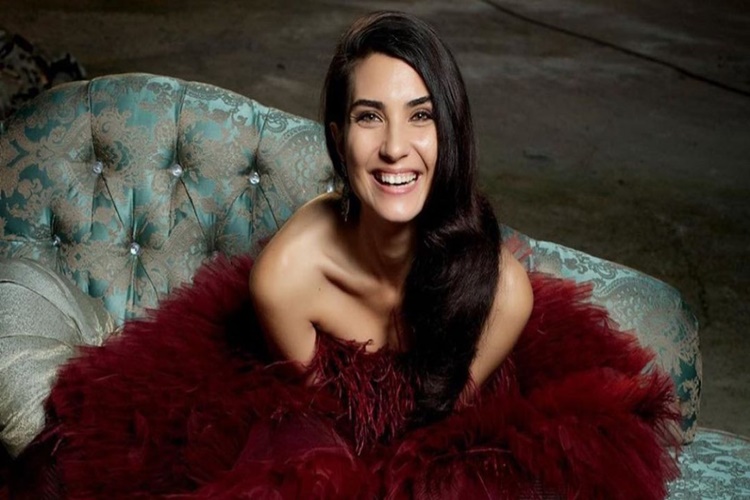 Tuba Büyüküstün Hakkında En Çok Merak Edilenler Nelerdir?