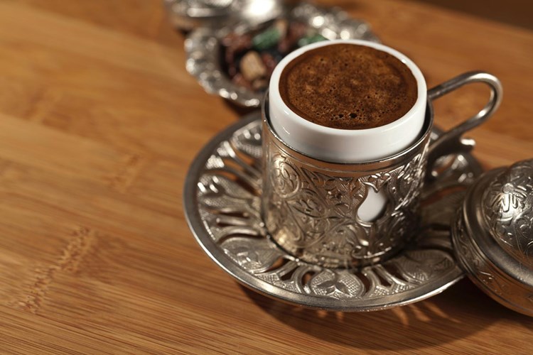 Türk Kahvesi Neden Ekşi Olur?