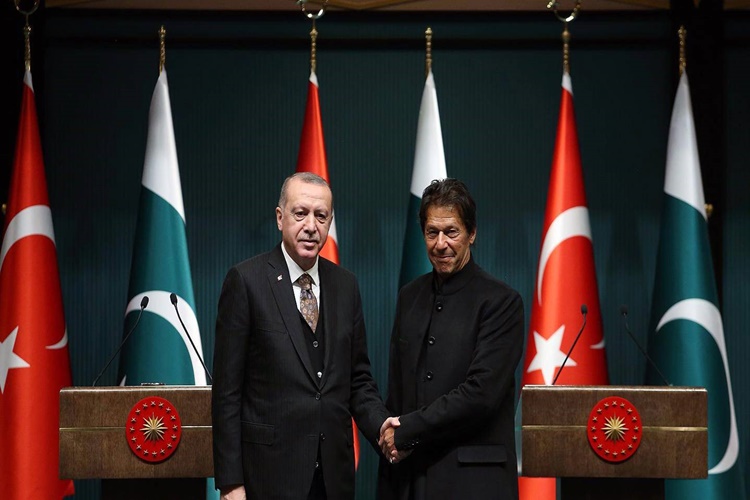Türkiye Pakistan’dan Vize İstiyor Mu?