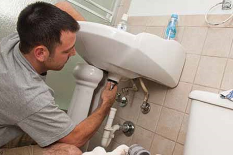 Tuvalet Lavabo Tıkanıklığı Nasıl Açılır?
