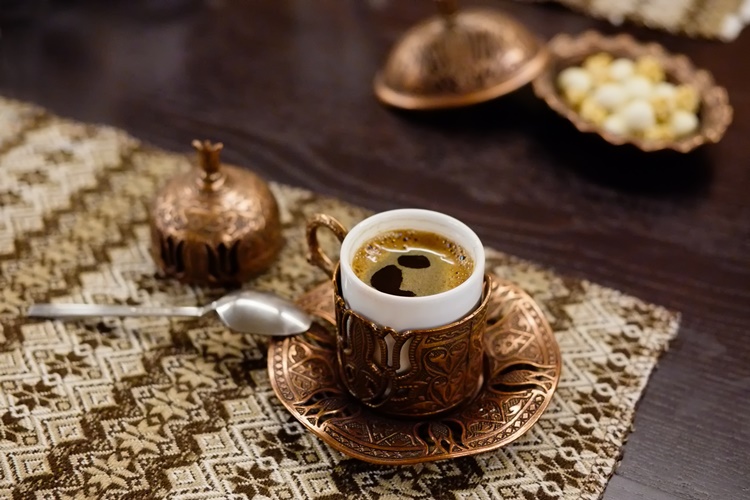 Tuzlu Kahve İstemede Mi Verilir Sözde Mi?