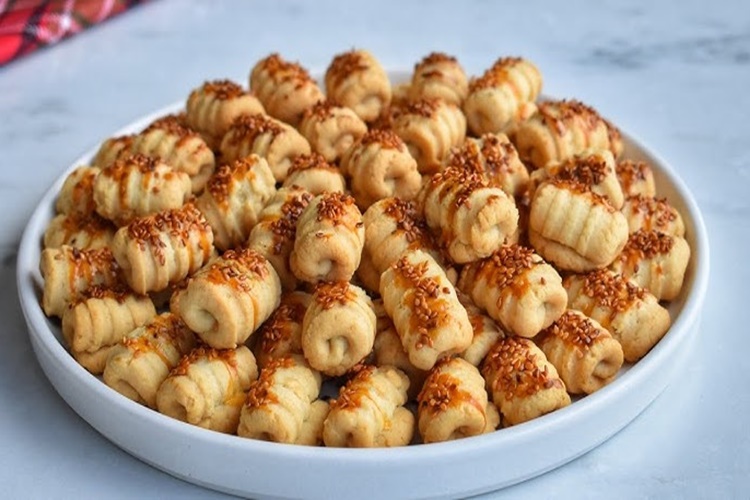 Tuzlu Kurabiye Bir Gün Önceden Yapılır Mı?