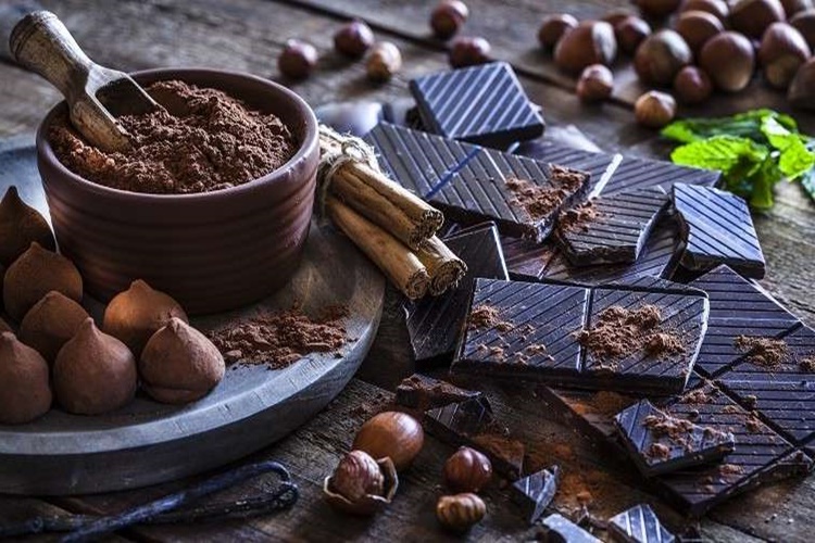Ülker Bitter Çikolata Vegan Mı?