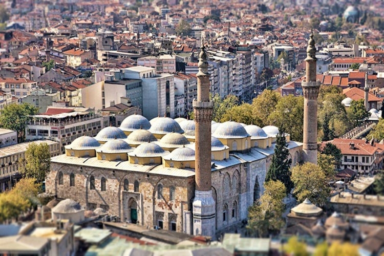 Ulu Cami Nasıl Bir Yerdir?