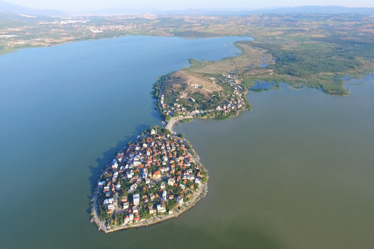Uluabat Gölü’nün Derinliği Ne Kadardır?