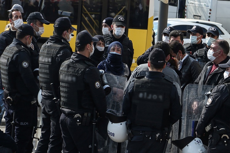 Uluslararası İlişkiler Mezunu Polis Olabilir Mi?