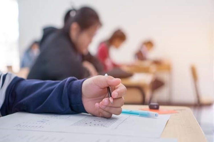 Üniversite Sınavında Not Ortalaması Önemli Midir?