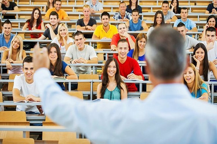 Üniversitelerde Yaz Okulu Nedir?