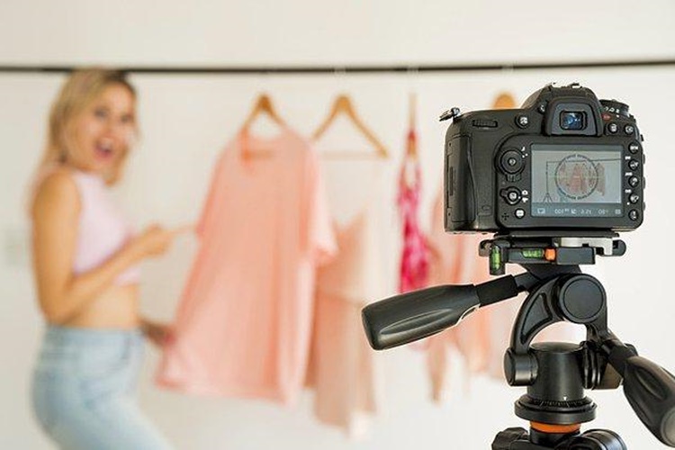 Ünlü Influencerlar Ne Kadar Kazanıyorlar?