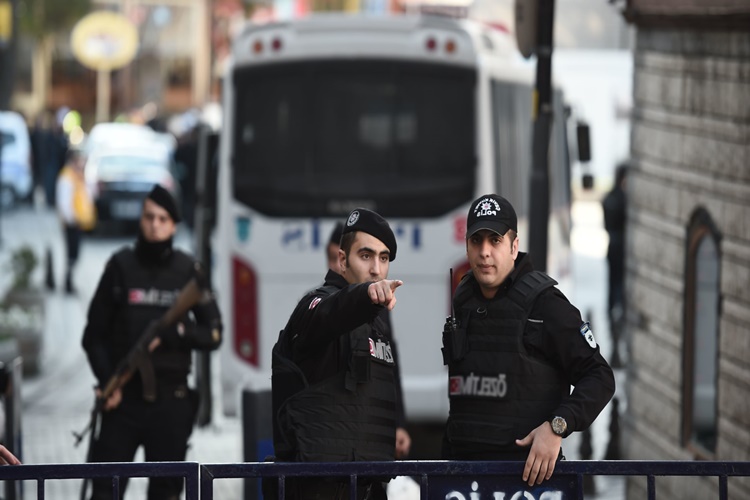 Uyuşturucudan Denetim Alan Polis Olabilir Mi?