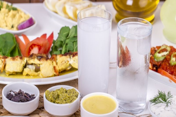Uzo Rakı Nerede Satılır?