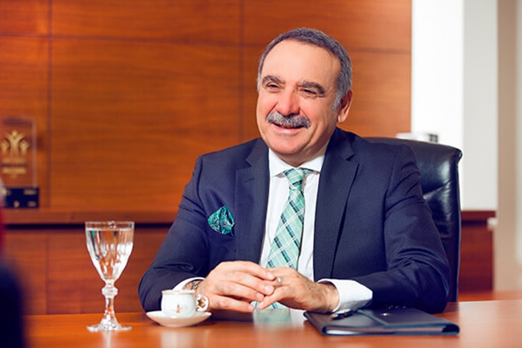 Vahap Küçük Hakkında Merak Edilenler Nelerdir?