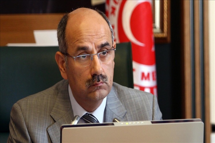 Vahit Kirişçi’nin Eşi Kimdir?