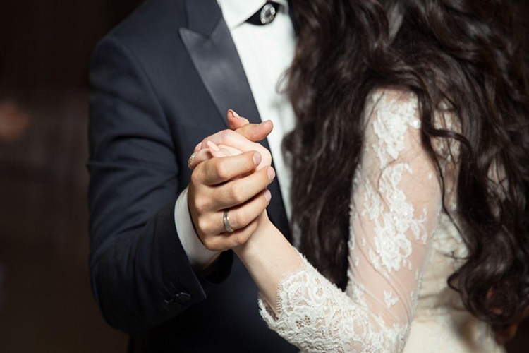 Vals Nasıl Yapılır?