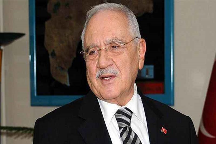 Vecdi Gönül Kaç Yaşındadır?