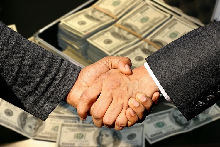 Vefat Eden Kişinin Bankadaki Parası Nasıl Alınır?