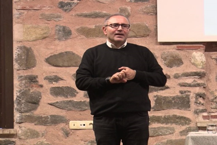 Veysel Bozkurt Aslen Nerelidir?